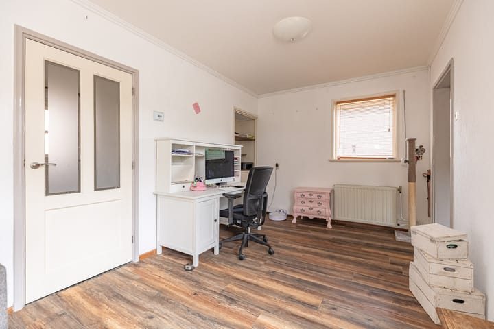 Foto 8 van Valenciennesstraat 27