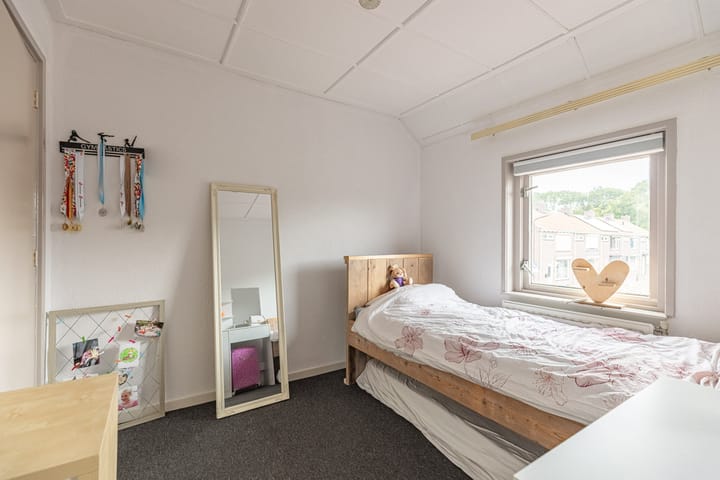 Foto 21 van Valenciennesstraat 27