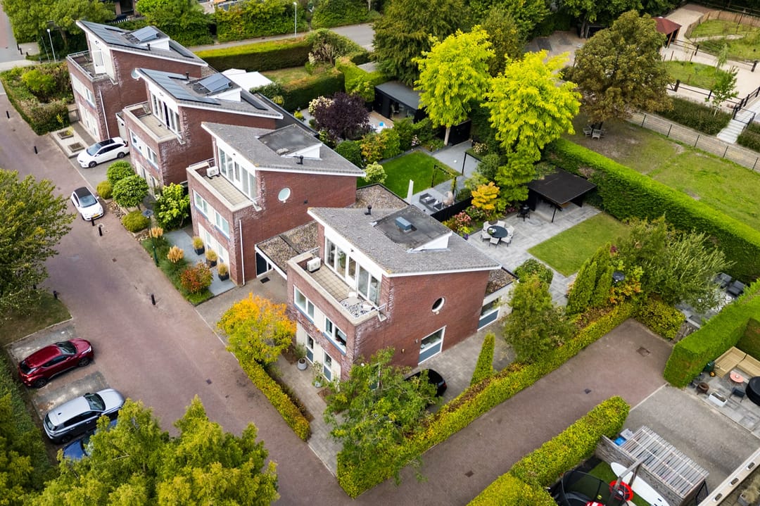 Photo 1 of Burgemeester Burgerhof 36