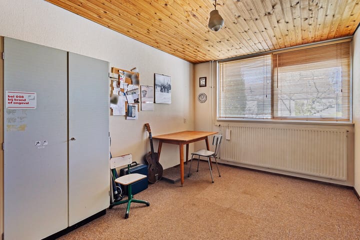 Foto 10 van Hindeloopenstraat 8