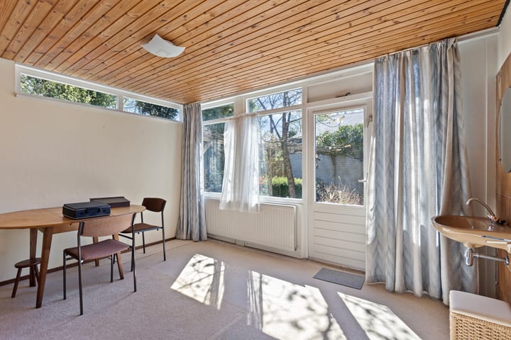 Foto 12 van Hindeloopenstraat 8