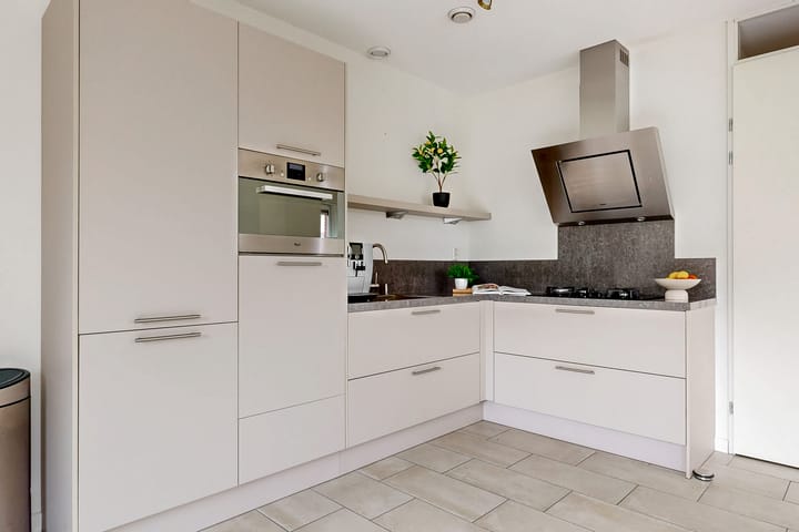 Photo 9 of Kleine Dorpsstraat 4