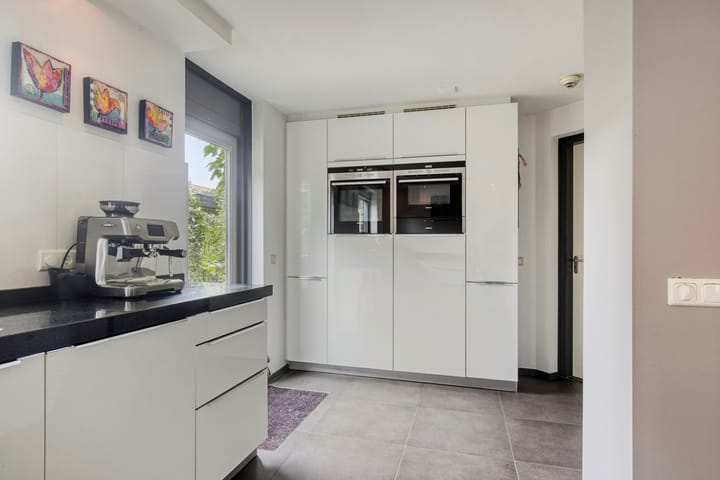 Photo 13 of A.J. Knipmeijerlaan 1