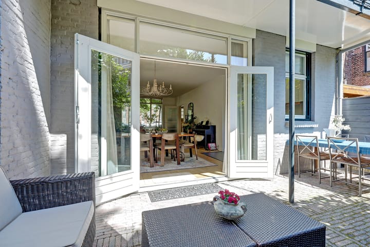 Photo 14 of Michiel de Ruyterweg 27