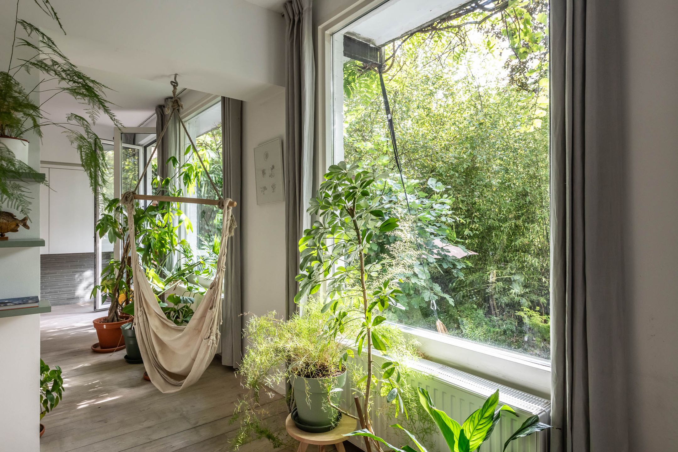 Photo 12 of Adelaarsweg 14