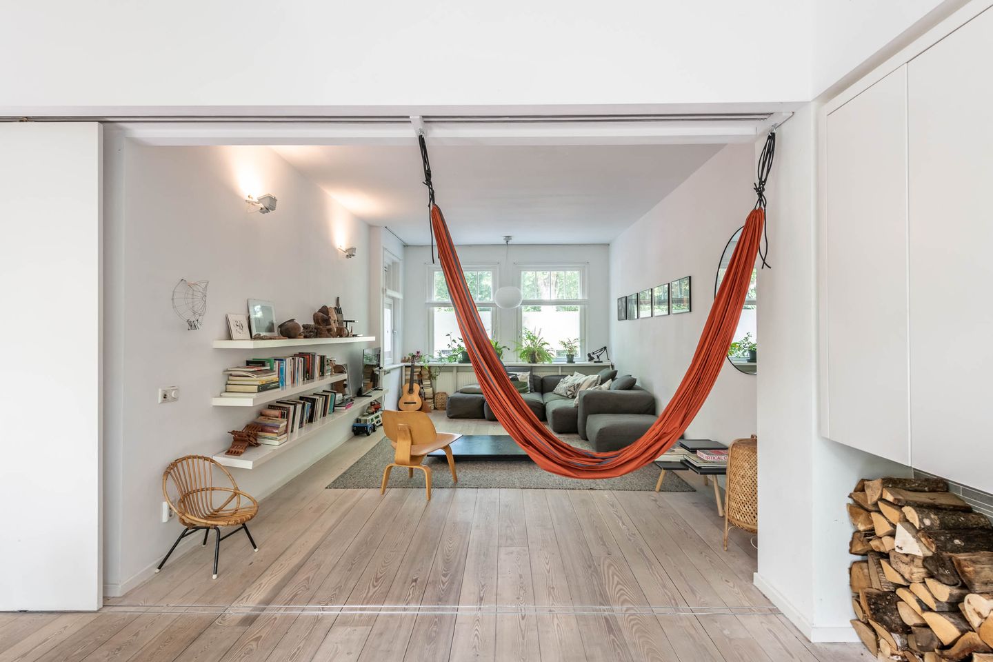 Photo 14 of Adelaarsweg 14