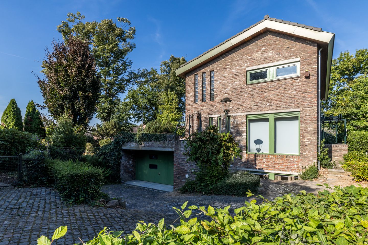 Photo 35 of Meesweg 1