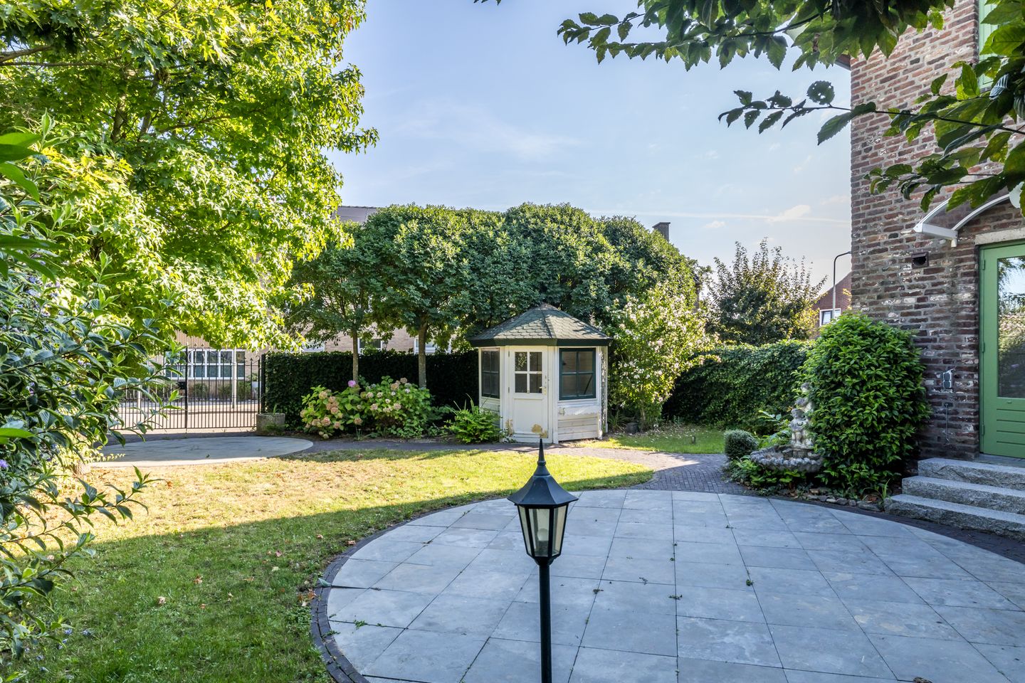 Photo 50 of Meesweg 1