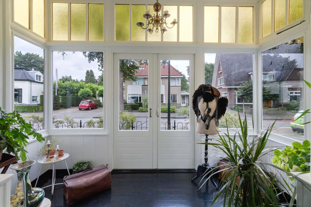 Photo 16 of Koninginnelaan 9