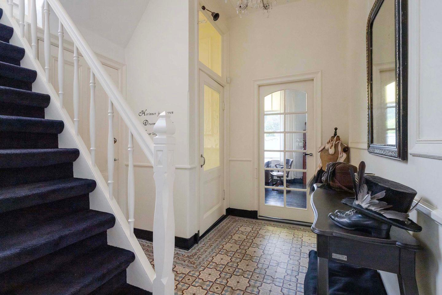 Photo 25 of Koninginnelaan 9