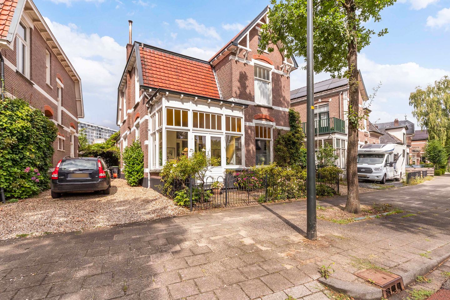 Photo 55 of Koninginnelaan 9