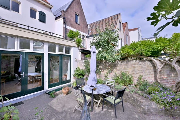 Photo 38 of Papenstraat 56