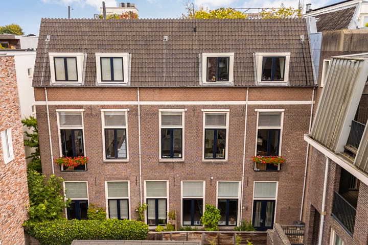 Photo 5 of Nieuwegracht 137-D
