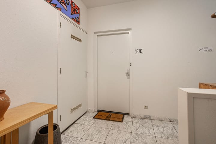 Photo 9 of Nieuwegracht 137-D