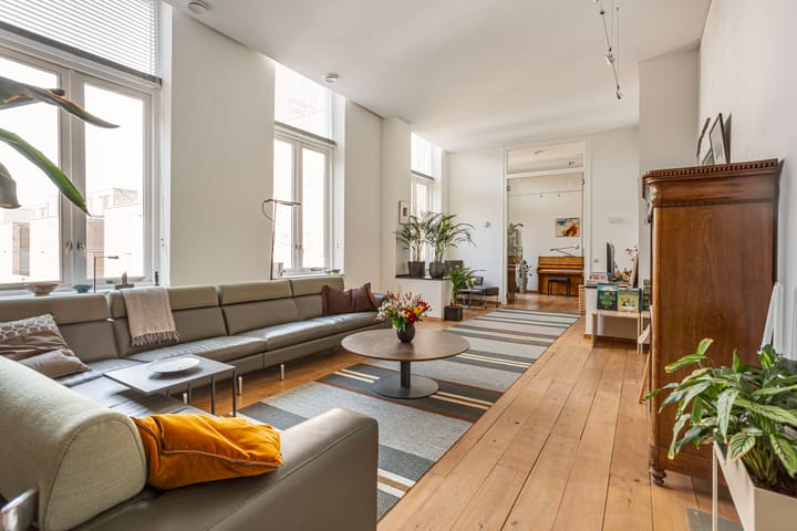 Photo 12 of Nieuwegracht 137-D