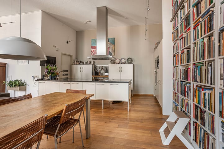 Photo 16 of Nieuwegracht 137-D