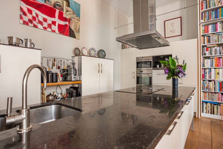 Photo 19 of Nieuwegracht 137-D