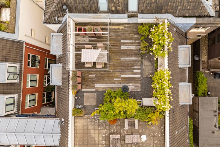 Photo 49 of Nieuwegracht 137-D