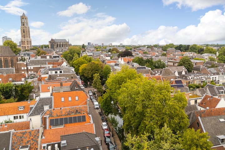 Photo 55 of Nieuwegracht 137-D