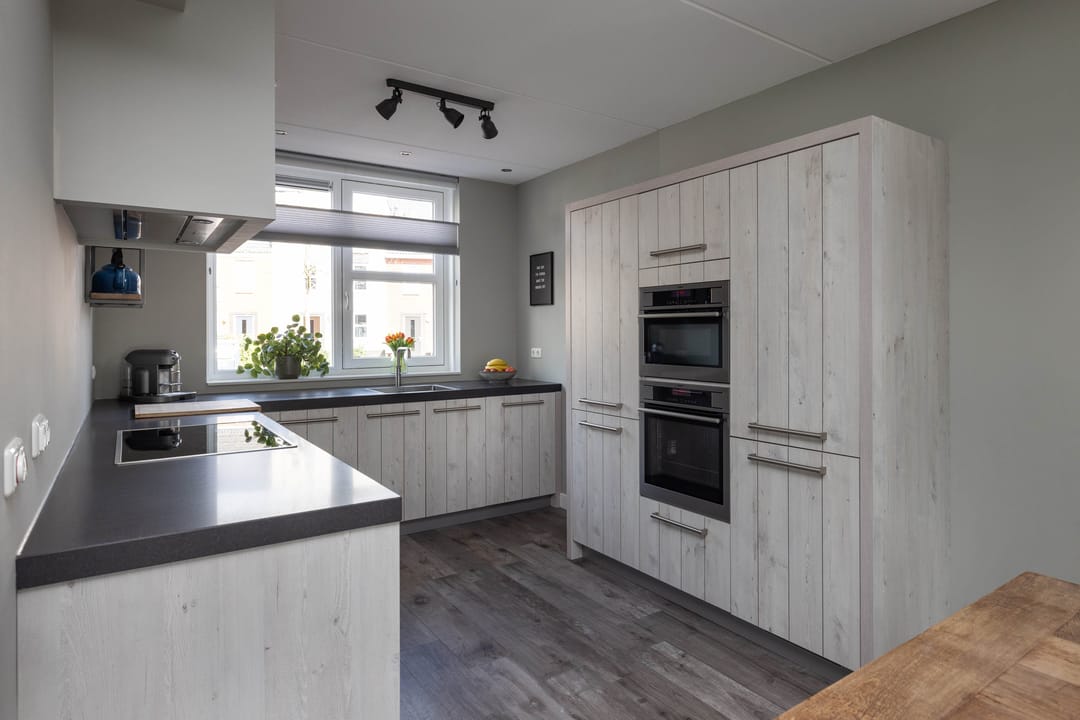 Foto 7 van Rozenbottel 9