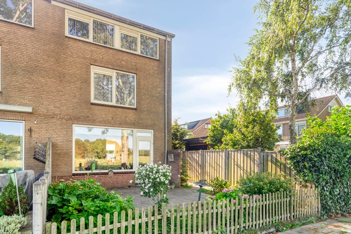 Foto 2 van Burggraafstraat 1