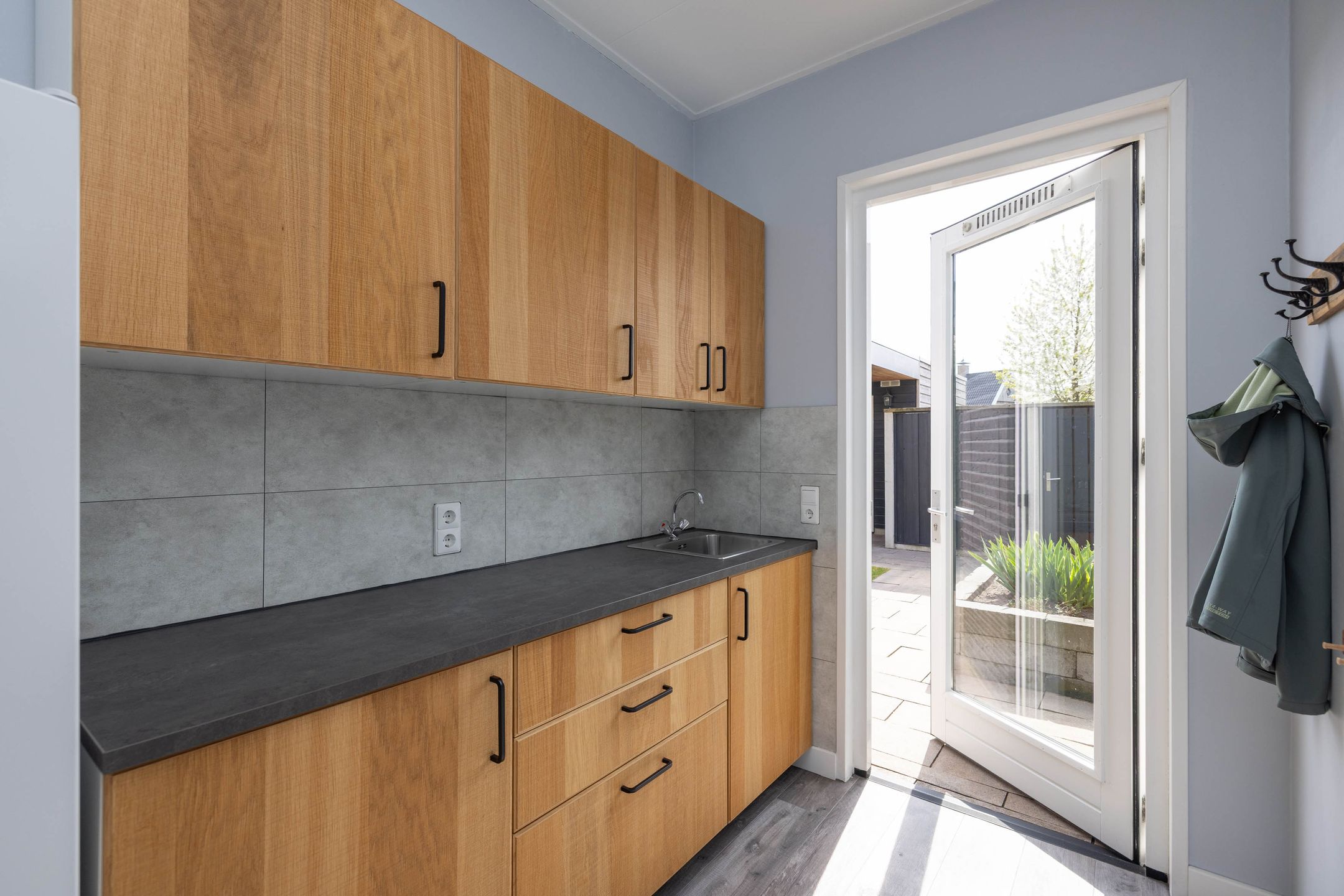 Foto 9 van Rozenbottel 9