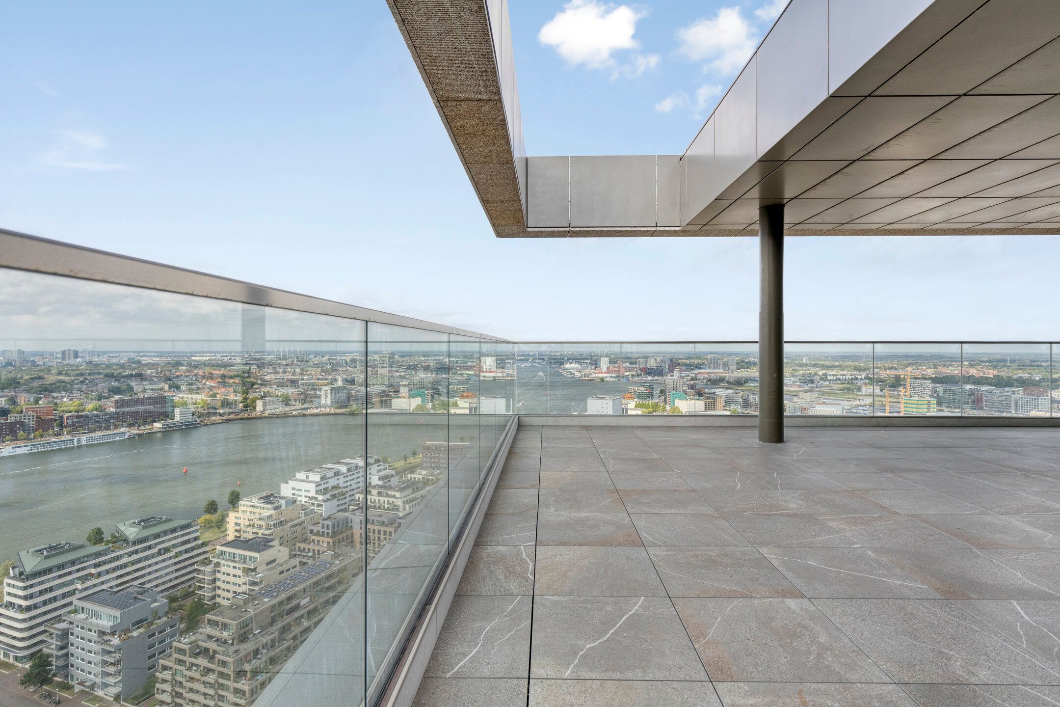 Foto 15 van Bercylaan 669