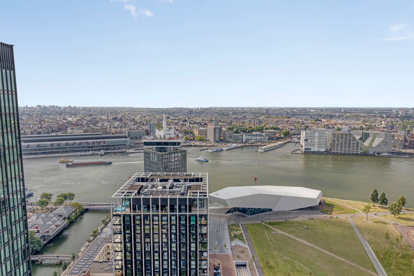 Foto 19 van Bercylaan 669