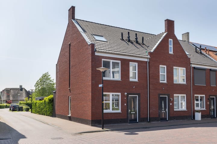 Foto 30 van Rozenbottel 9