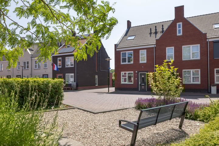 Foto 37 van Rozenbottel 9