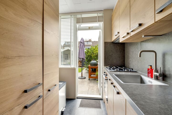 Foto 3 van Veeckensstraat 16