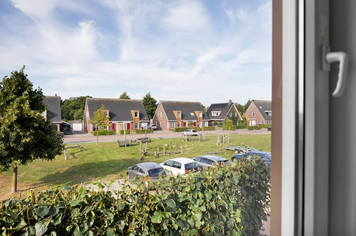 Photo 32 of Legebuorren 97