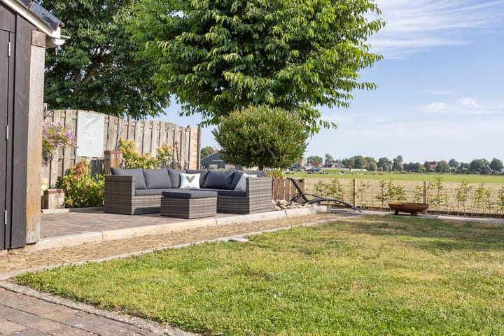 Photo 38 of Legebuorren 97