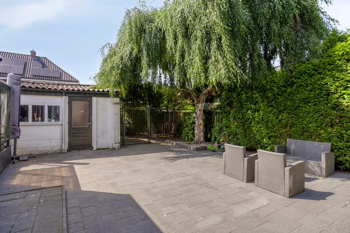 Foto 31 van Rozenhof 16