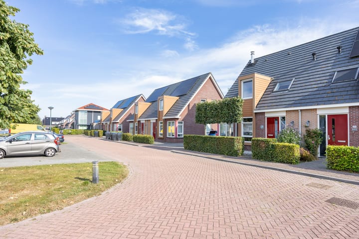 Photo 44 of Legebuorren 97