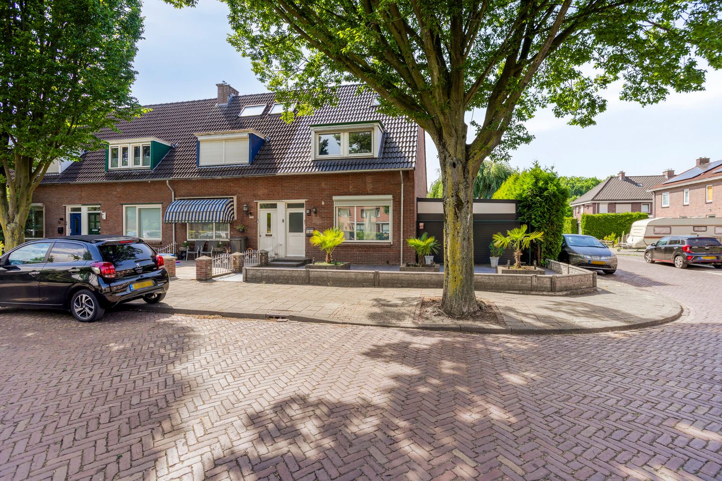 Photo 34 of Rozenhof 16