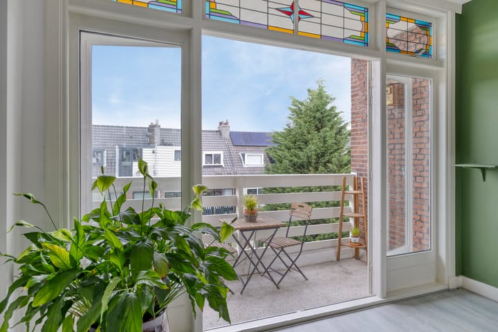 Photo 13 of Burgemeester Knappertlaan 226-B