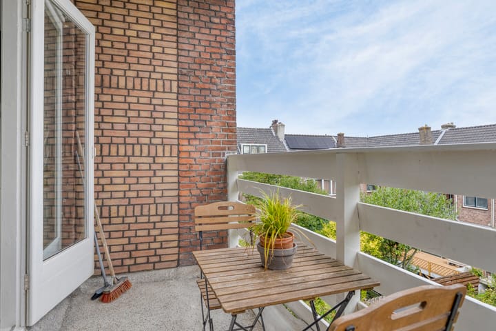 Photo 16 of Burgemeester Knappertlaan 226-B