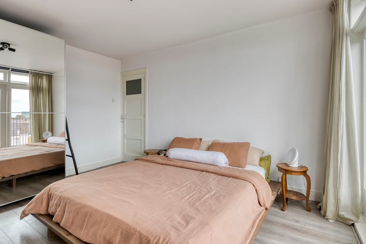 Photo 23 of Burgemeester Knappertlaan 226-B