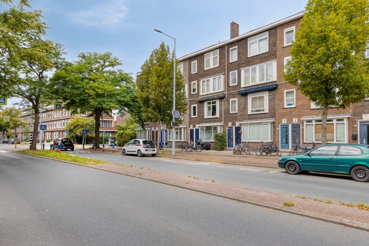 Photo 37 of Burgemeester Knappertlaan 226-B