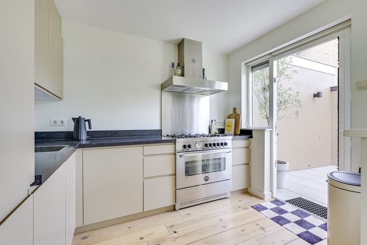 Foto 10 van van Nagell-laan 6