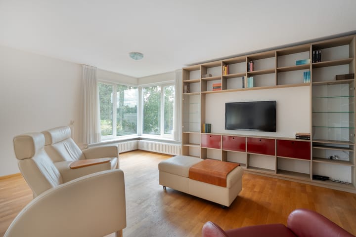 Foto 4 van Flora Bilderbeekstraat 60