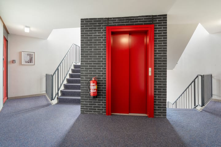 Foto 28 van Flora Bilderbeekstraat 60