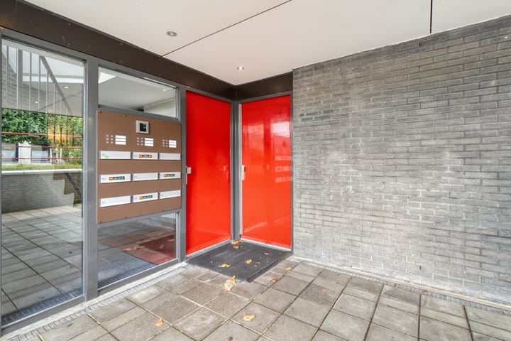 Foto 35 van Flora Bilderbeekstraat 60