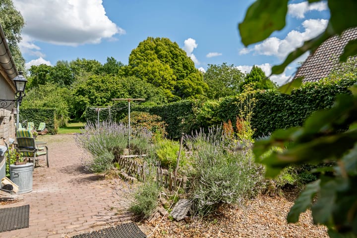 Foto 47 van Brouwersstraat 11