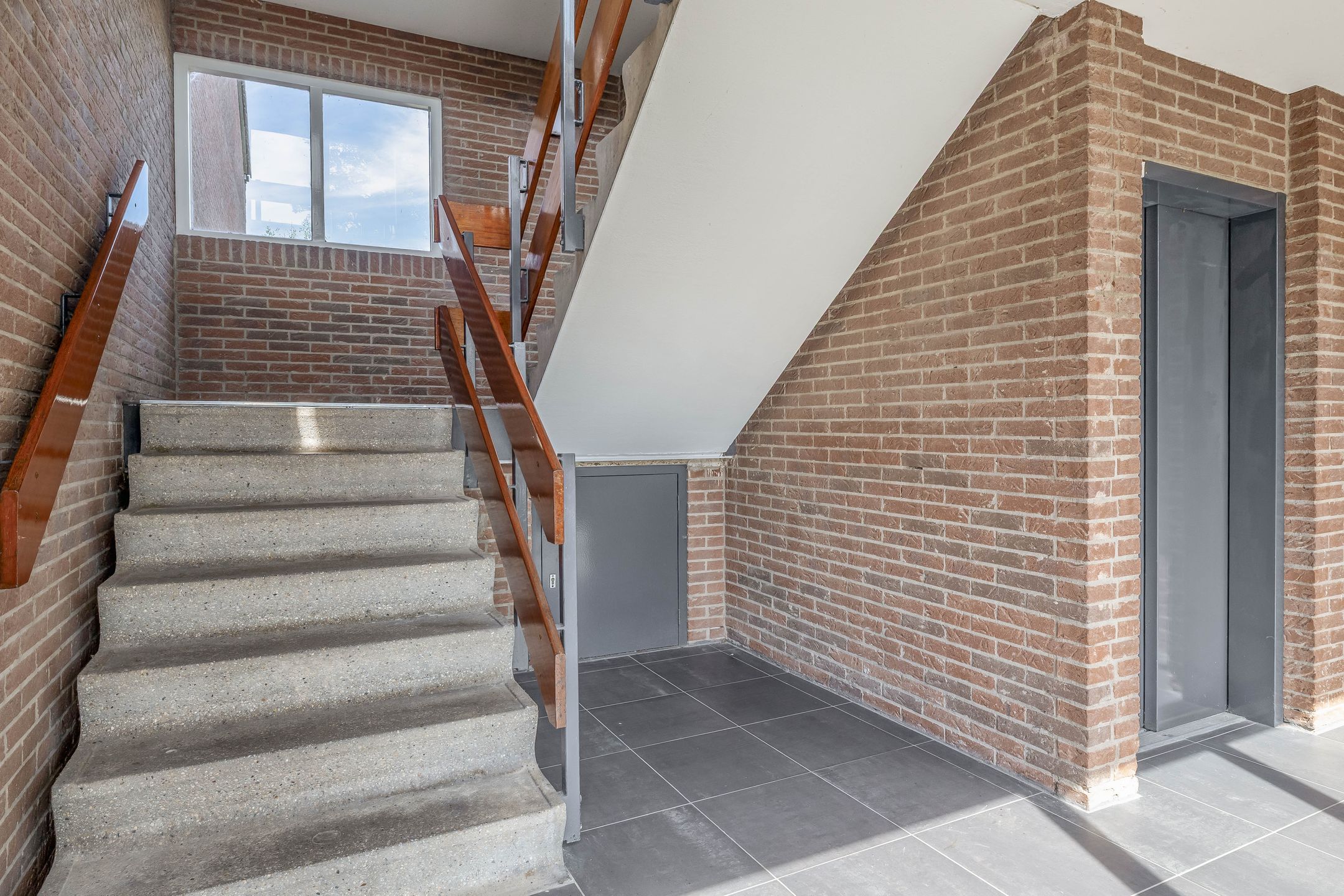 Foto 24 van Roos- en Doornhof 39