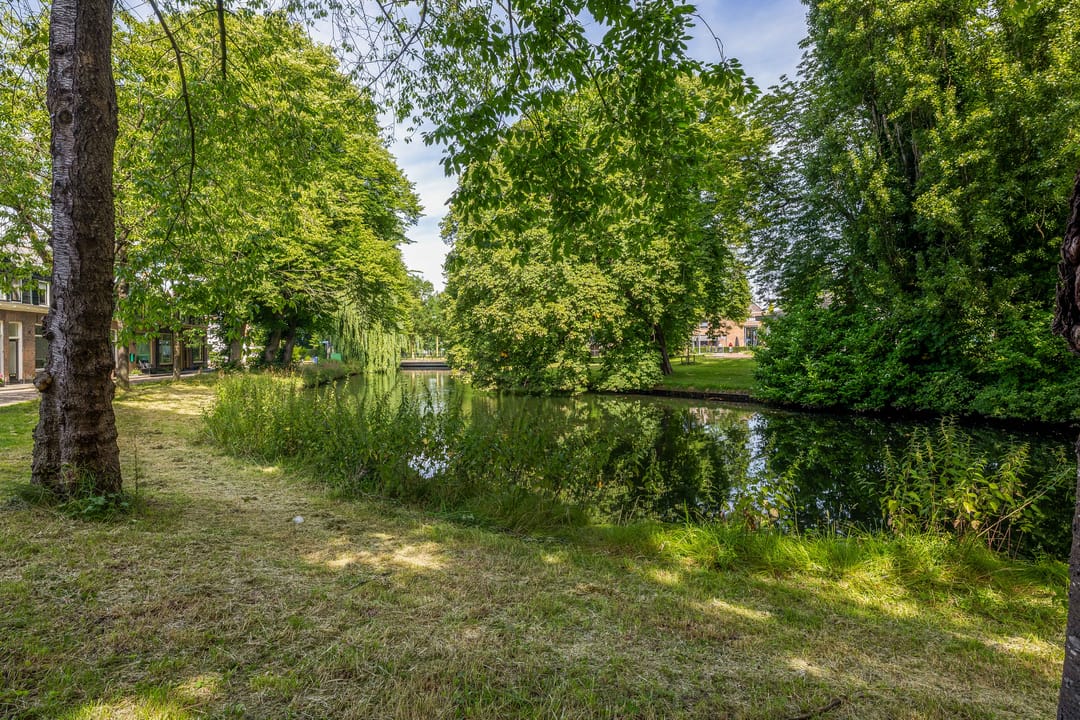 Foto 28 van Roos- en Doornhof 39