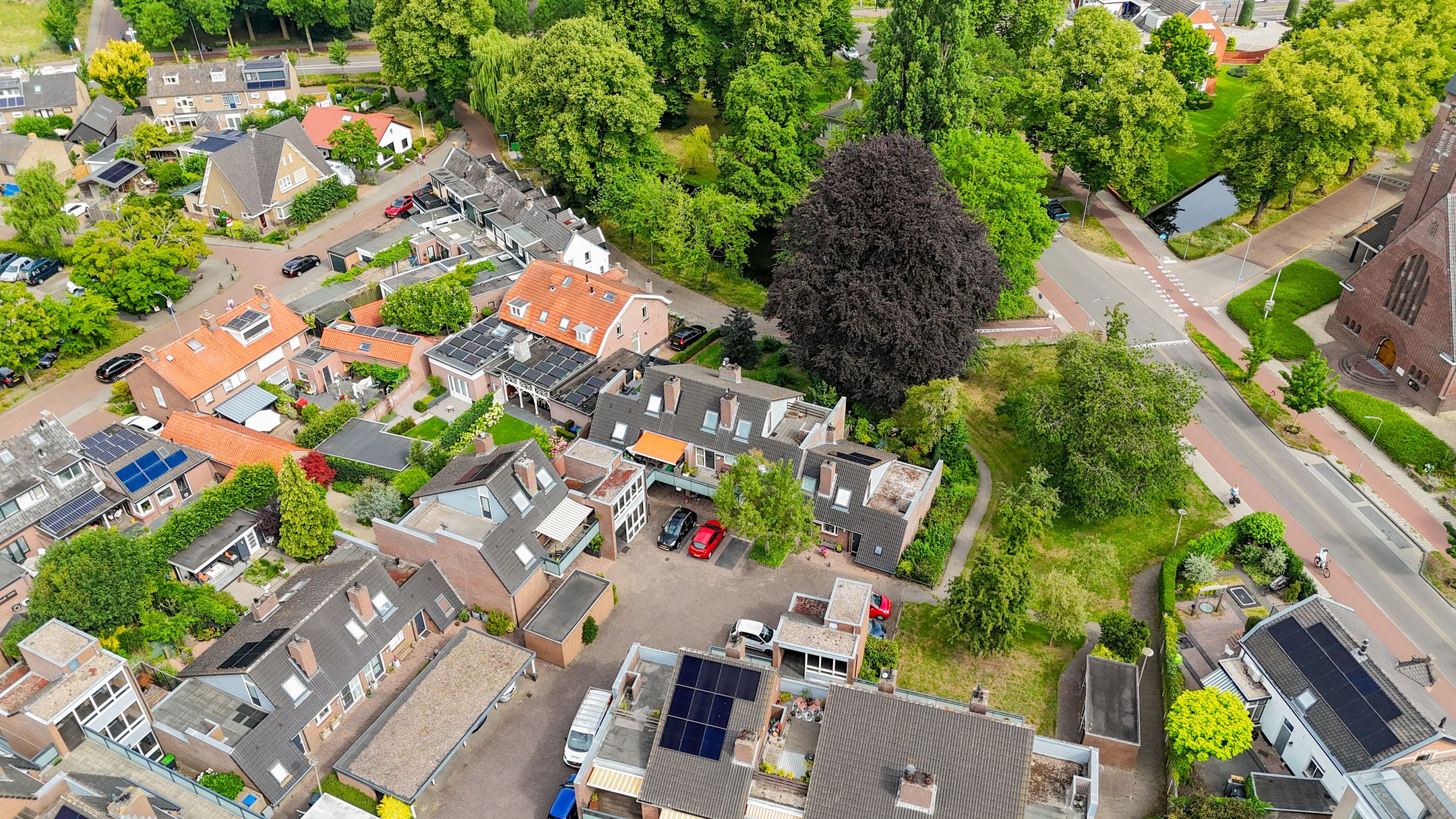 Foto 30 van Roos- en Doornhof 39