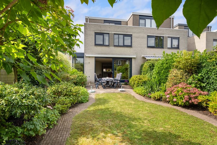 Photo 33 of Hendrik Sweijsstraat 15