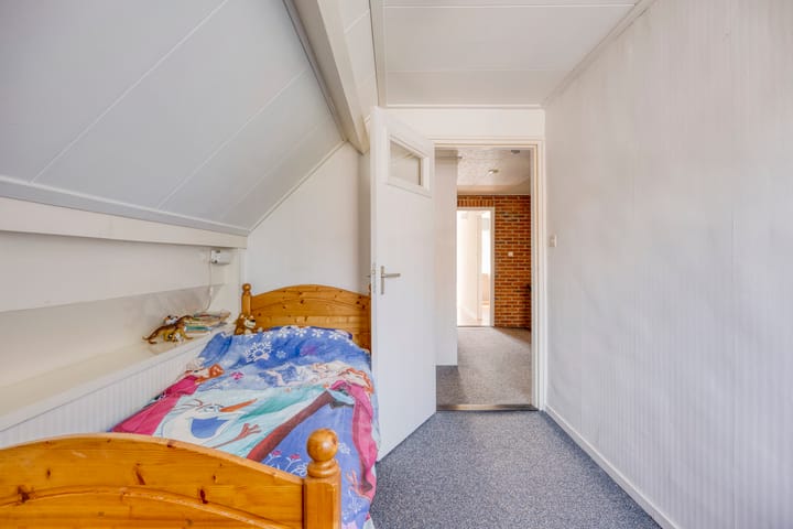 Photo 24 of Meester Holtropstraat 26